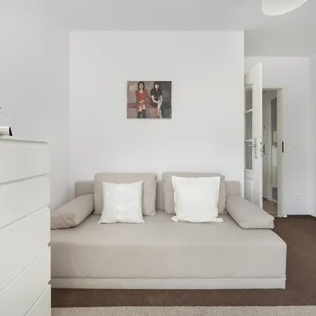 Przestronny Apartament Z Balkonem I Sypialnia By Renters Lejlighed Wrocław